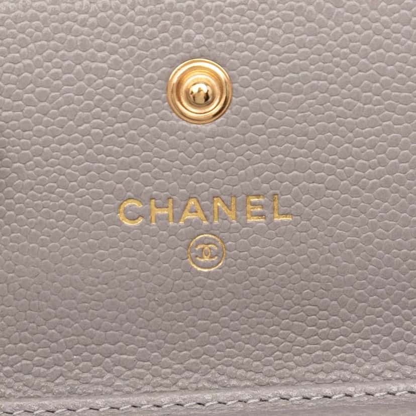 Chanel CC Quilted Caviar Miss Coco Clutch With Chain Grey Leather Good condition - Box View