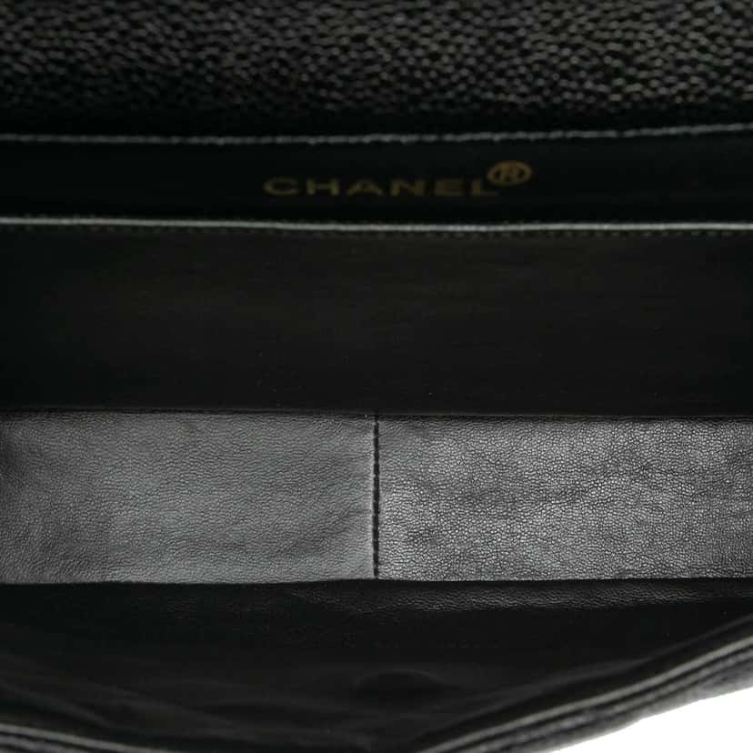 Chanel Jumbo Quilted Caviar Double Sided Flap Black Leather Good condition - Model View