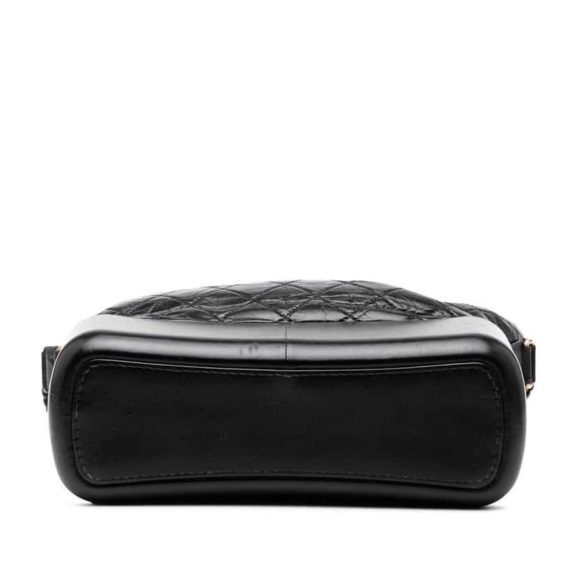 Chanel Medium Aged Calfskin Gabrielle Crossbody Black Leather Good condition - Inside View
