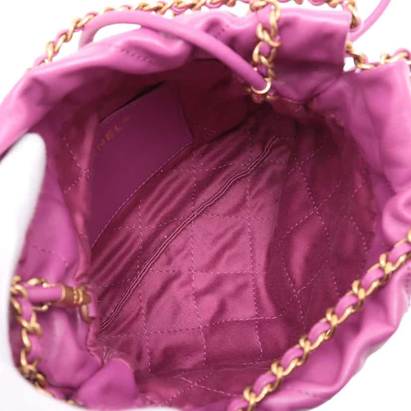 Chanel Mini Shiny Calfskin 22 Handbag Purple Leather Good condition - Inside View