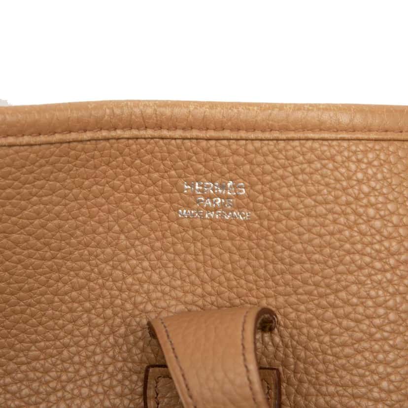 Hermès Clemence Evelyne III PM Brown Leather Good condition - Box View