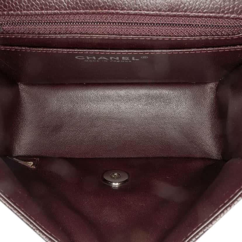Chanel Mini Square Classic Caviar Single Flap Brown Leather Good condition - Model View