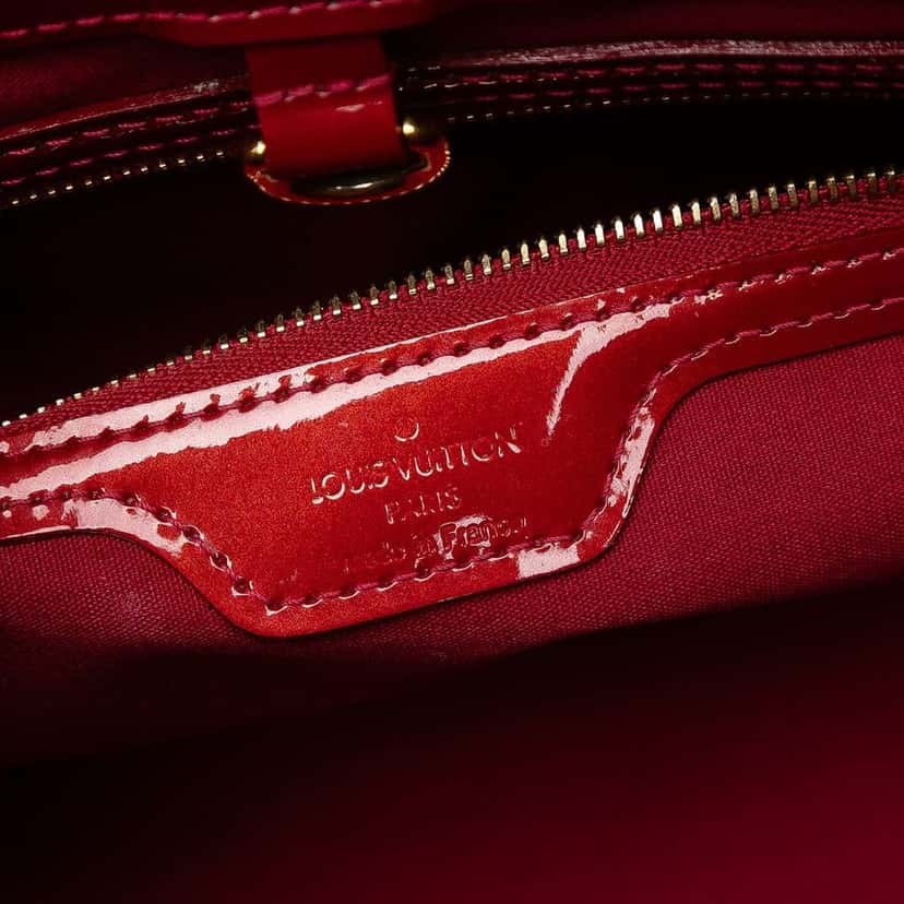 Louis Vuitton Monogram Vernis Wilshire PM Red Leather Good condition - Box View