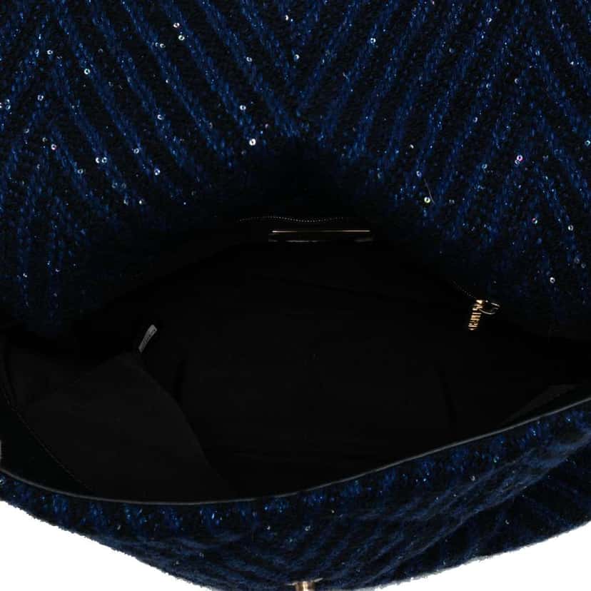 Chanel Large Chevron Tweed Sequin 19 Flap Blue Tweed Good condition - Model View