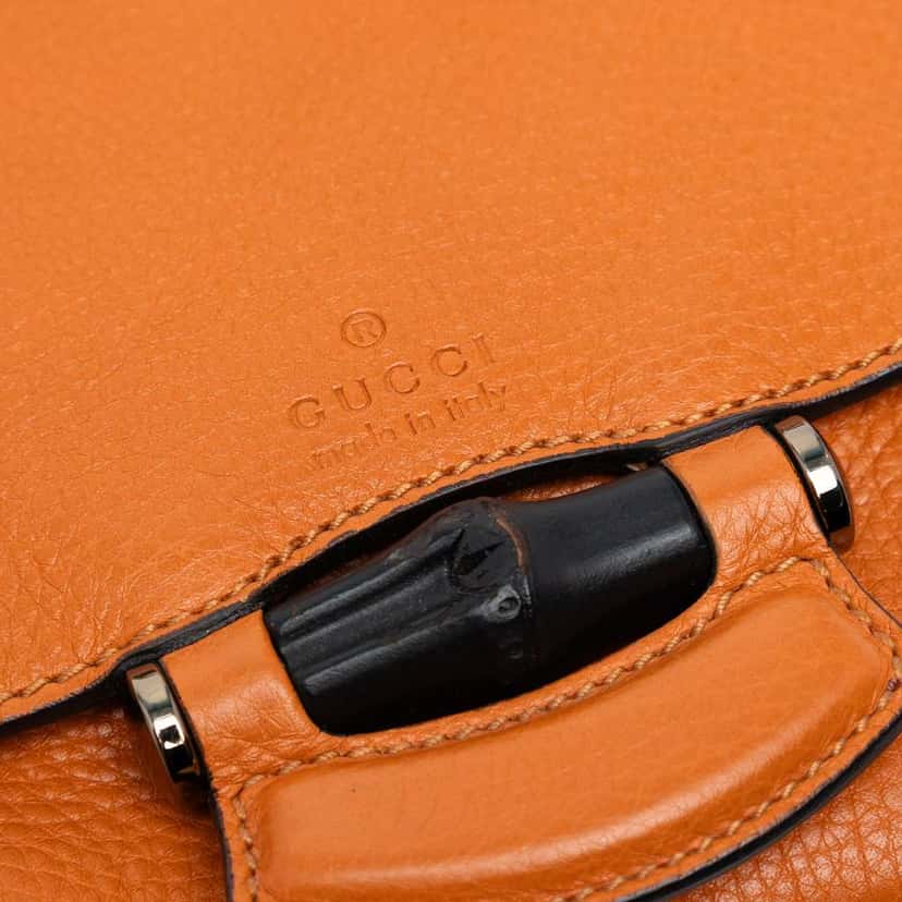 Gucci Small Leather Bamboo Nouveau Fringe Crossbody Orange Leather Very good condition - Box View