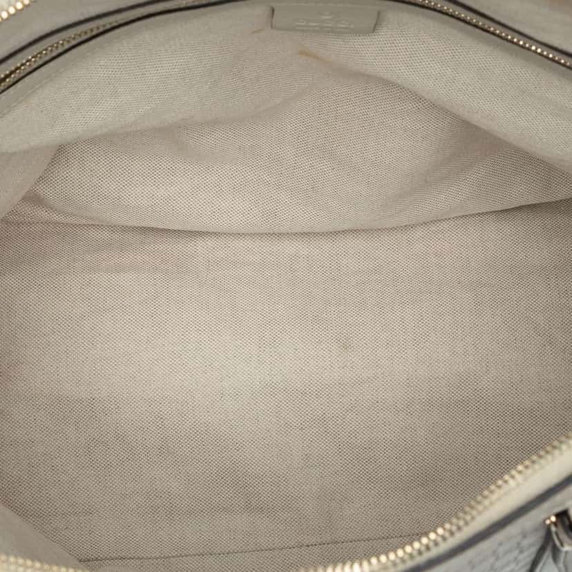 Gucci Large Microguccissima Nice Dome Top Handle Bag White Leather Good condition - Model View