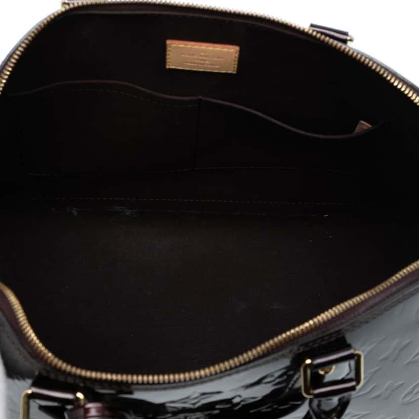 Louis Vuitton Monogram Vernis Alma GM Purple Leather Good condition - Model View