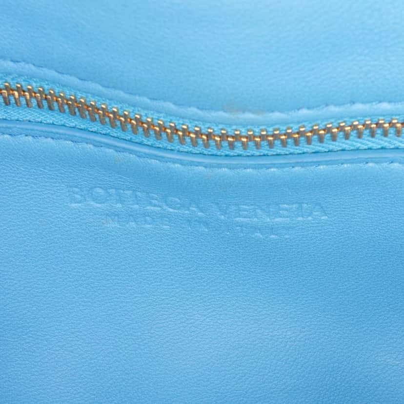 Bottega Veneta Nappa Intrecciato Padded Chain Cassette Satchel Blue Leather Good condition - Box View