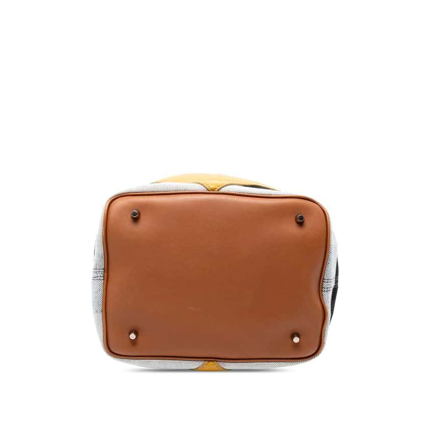 Burberry Medium Mega Check Canvas and Calfskin Chevron Ashby Bucket Brown Canvas Good condition - Inside View