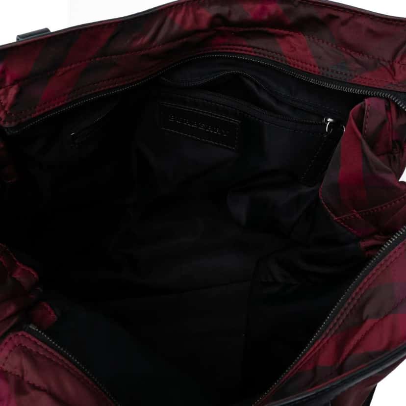 Burberry Supernova Check Nylon Buckleigh Tote Red Good condition - Model View