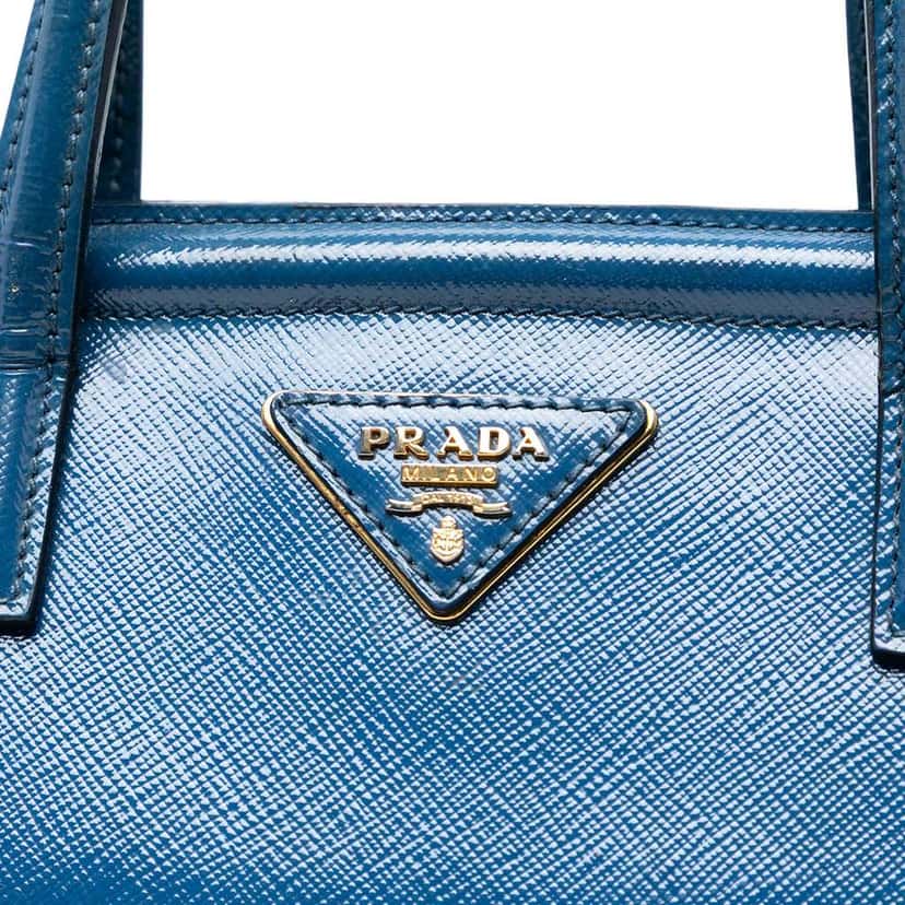 Prada Saffiano Vernice Satchel Blue Leather Good condition - Box View