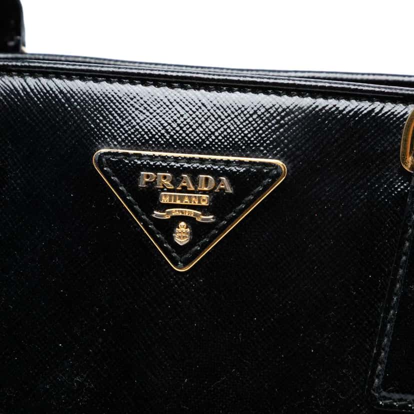 Prada Saffiano Vernice Promenade Dome Satchel Black Leather Good condition - Box View