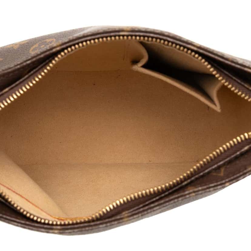 Louis Vuitton Monogram Looping MM Brown Good condition - Model View