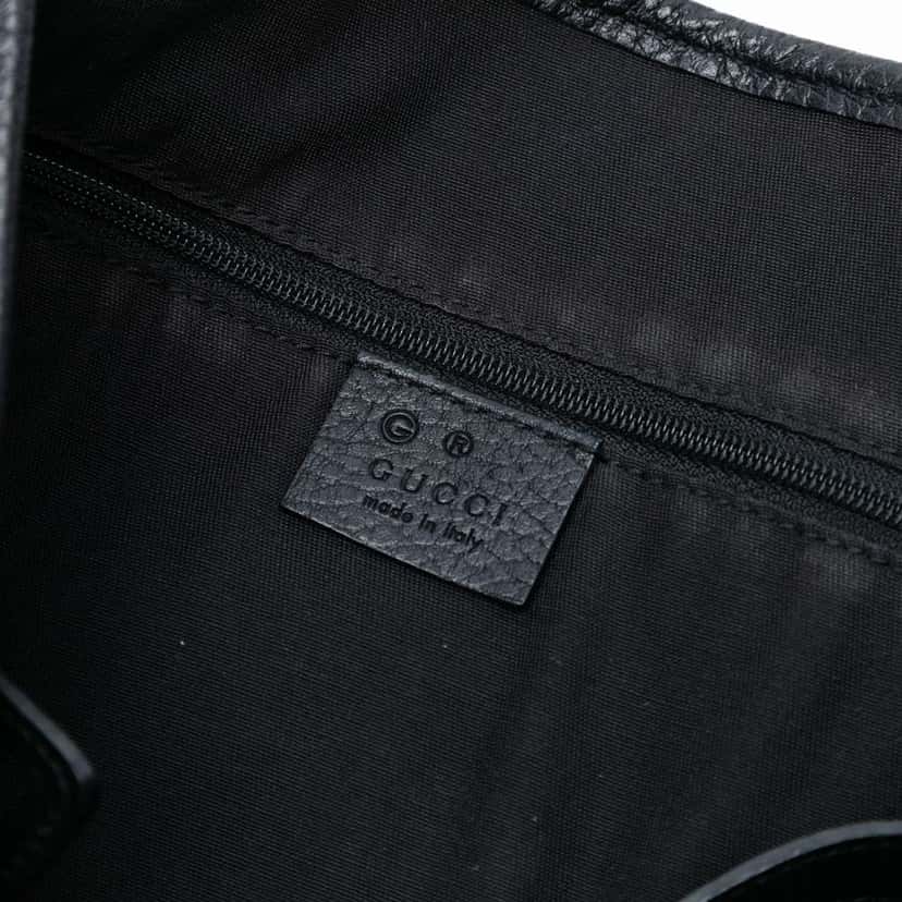 Gucci Leather Horsebit Pelham Shoulder Bag Black Leather Good condition - Box View