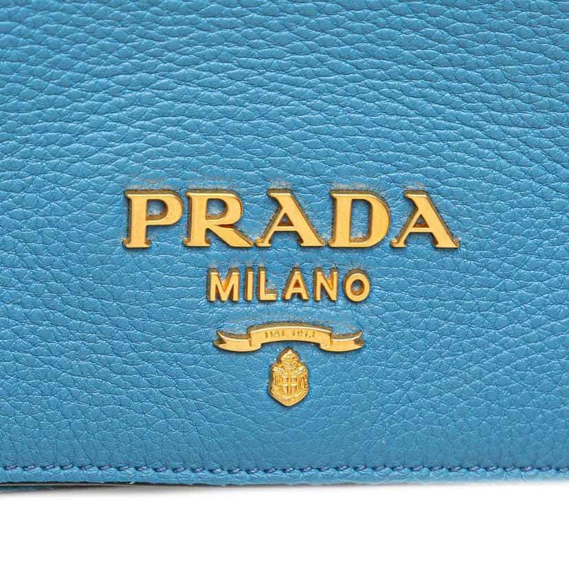 Prada Vitello Daino Flap Crossbody Blue Leather Good condition - Box View