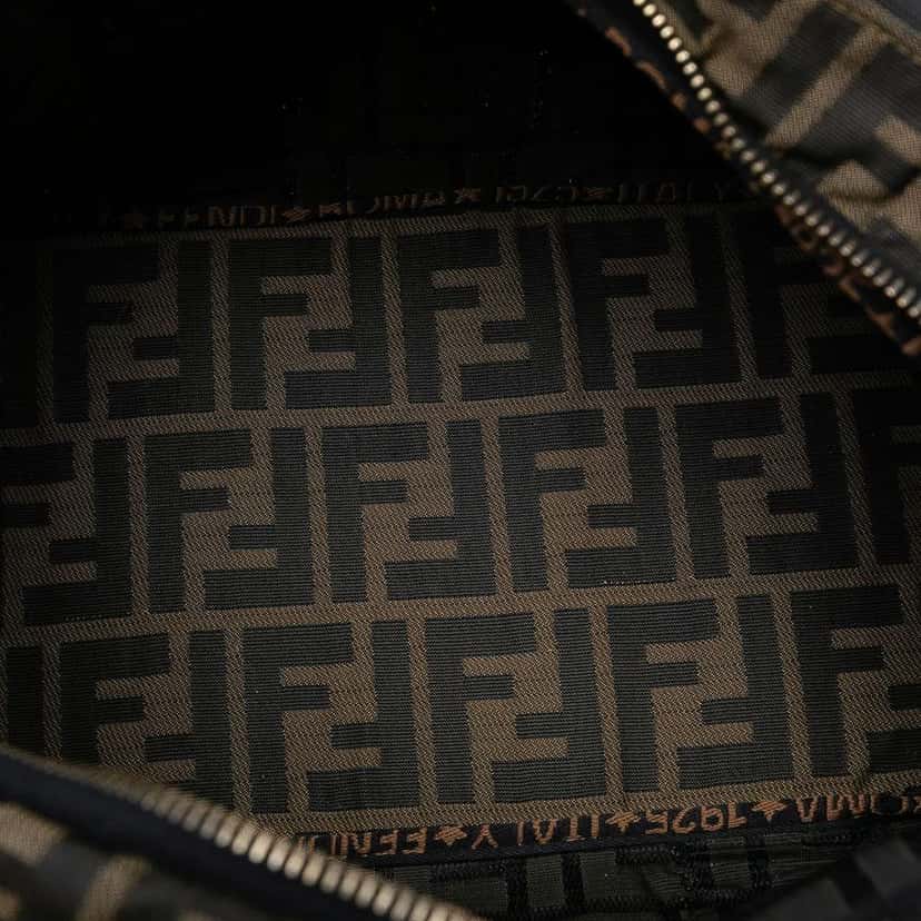 Fendi Zucca Canvas Handbag Brown Canvas Good condition - Model View