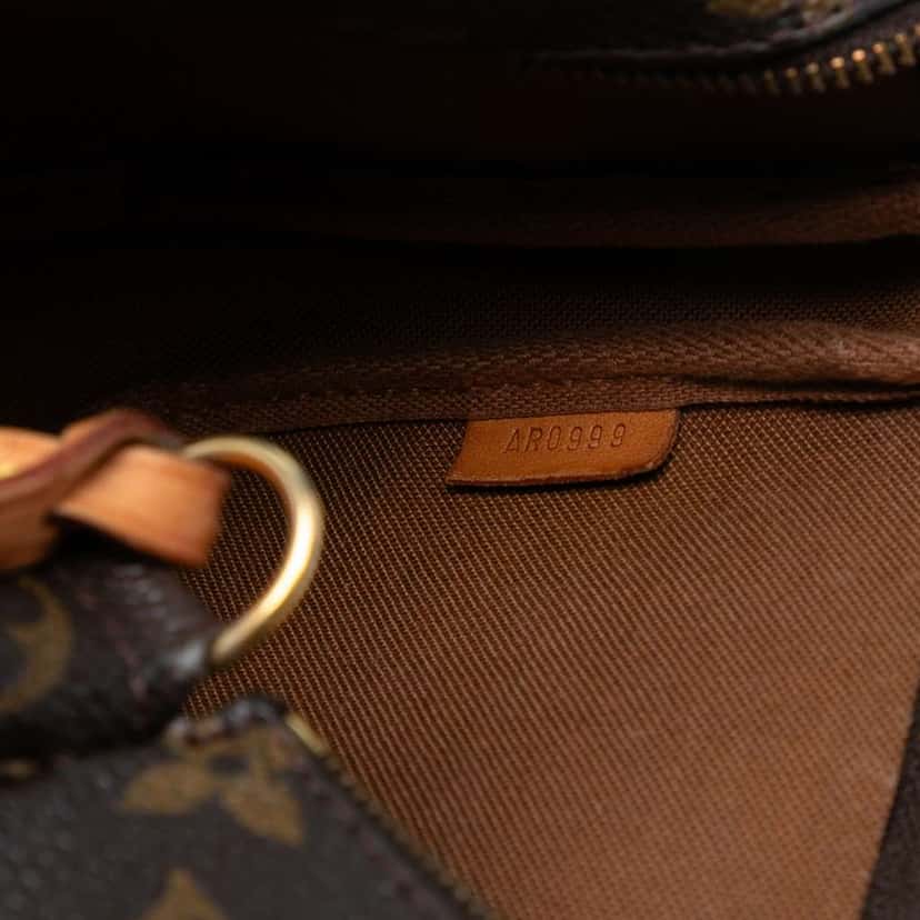Louis Vuitton Monogram Pochette Accessoires Brown Good condition - Box View