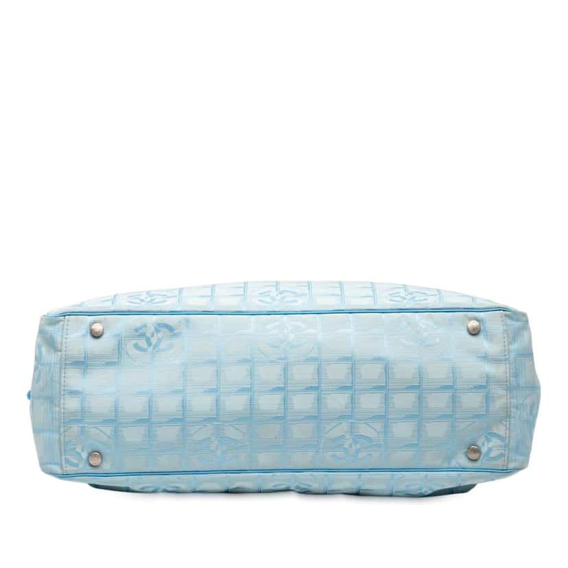 Chanel New Travel Line Nylon Tote Blue Good condition - Inside View