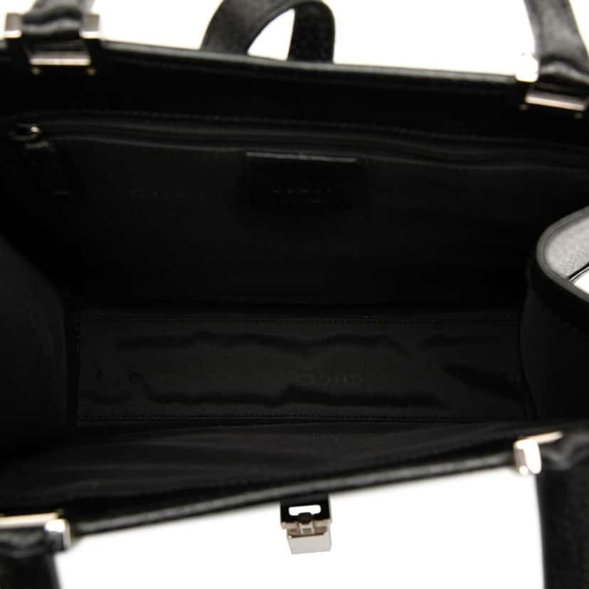 Gucci Calfskin Jackie Handbag Black Leather Good condition - Model View