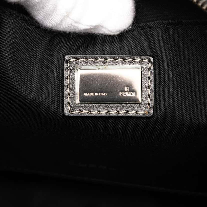 Fendi Zucchino Canvas Pochette Black Canvas Good condition - Box View