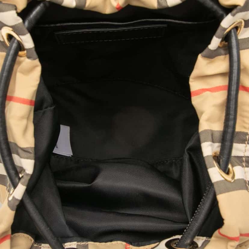 Burberry House Check Canvas Backpack Brown Canvas Good condition - Model View