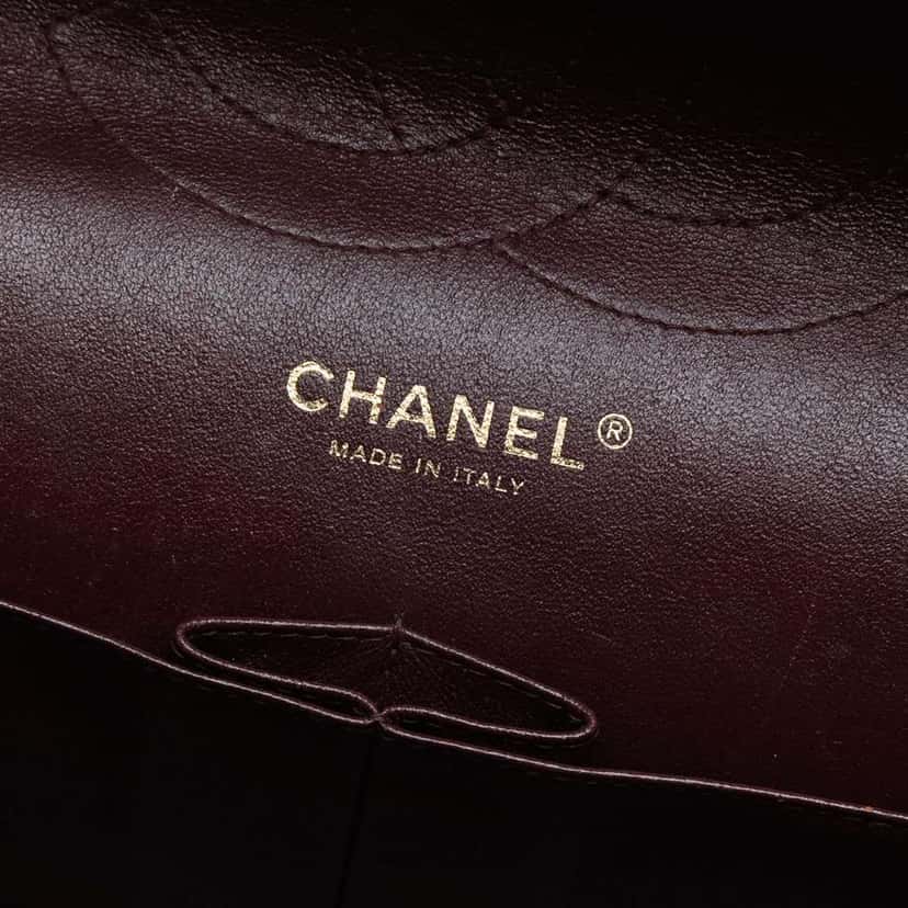 Chanel Jumbo Classic Caviar Double Flap Black Leather Good condition - Box View