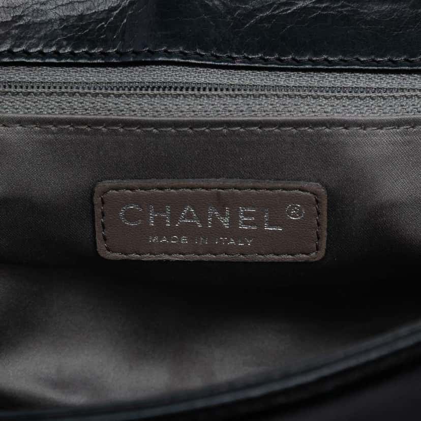 Chanel CC Quilted Astrakhan Flap Black Leather Good condition - Box View