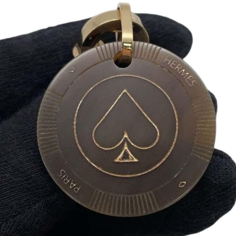 Hermès Gold Plated Horn Faites Vos Jeux Push Back Earrings Gold Metal Good condition - Model View