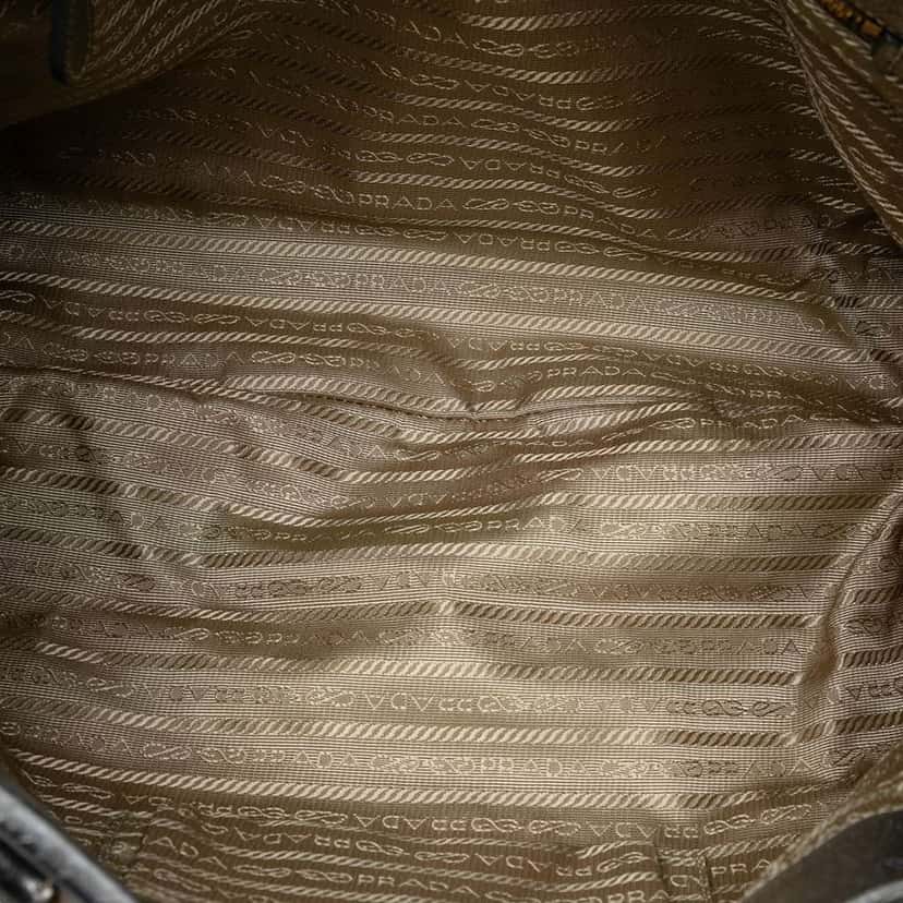 Prada Canvas Canapa Logo Tote Brown Canvas Good condition - Model View