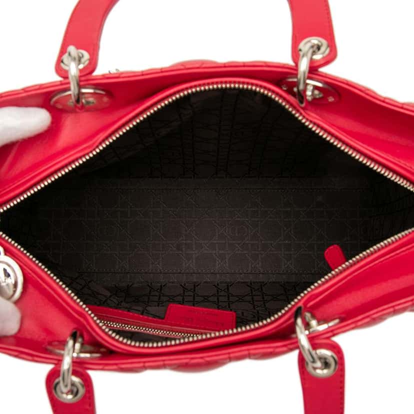Dior Large Lambskin Cannage Lady Dior Red Leather Very good condition - Model View