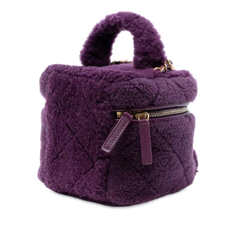 Chanel Small Quilted Shearling Vanity Case Purple Good condition - Back View