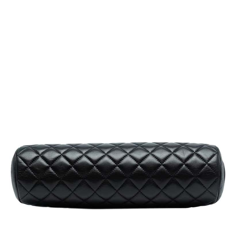 Chanel Quilted Lambskin Frame Clutch Black Leather Good condition - Inside View