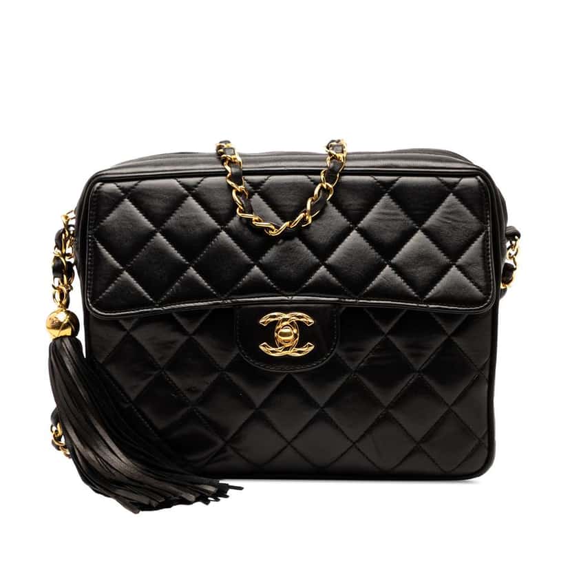 Chanel Small CC Quilted Lambskin Tassel Flap Camera Bag Black Leather Good condition - Front View