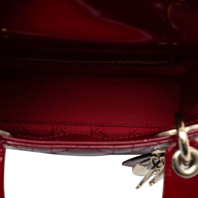 Dior Mini Patent Cannage Lady Dior Red Leather Good condition - Model View