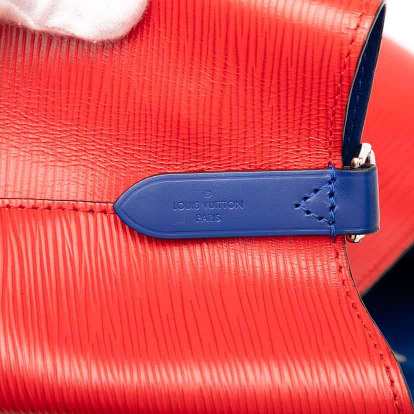 Louis Vuitton Epi NeoNoe MM Red Leather Good condition - Box View