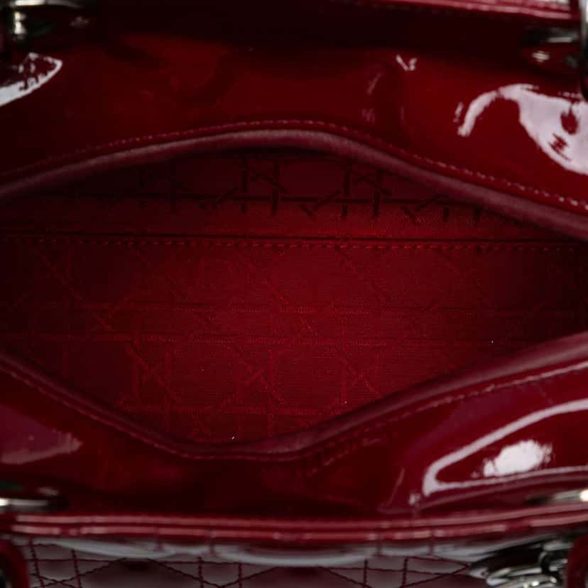 Dior Medium Patent Cannage Lady Dior Red Leather Good condition - Model View