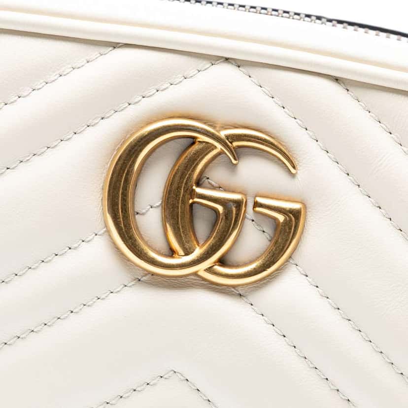 Gucci Mini GG Marmont Matelasse Leather Crossbody White Leather Very good condition - Box View