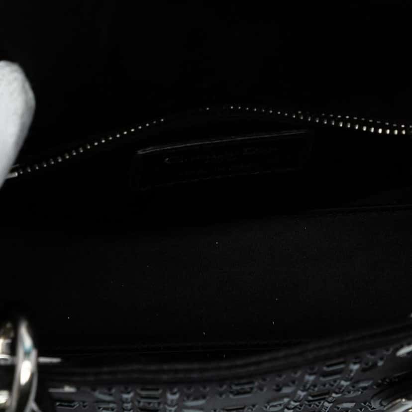 Dior Mini Satin Cannage Strass Crystal Embellished Lady Dior Black Satin Good condition - Model View