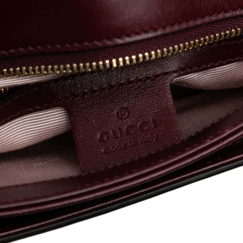 Gucci Small Leather Arli Crossbody Red Leather Good condition - Box View