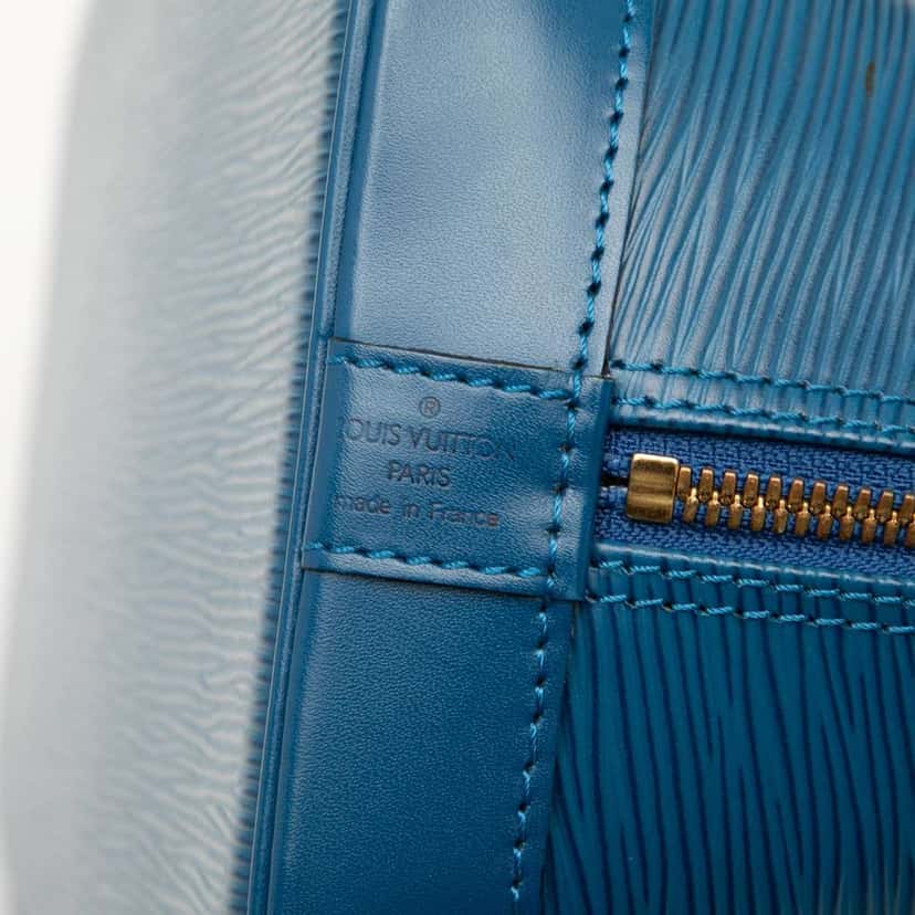 Louis Vuitton Epi Alma PM Blue Leather Good condition - Box View