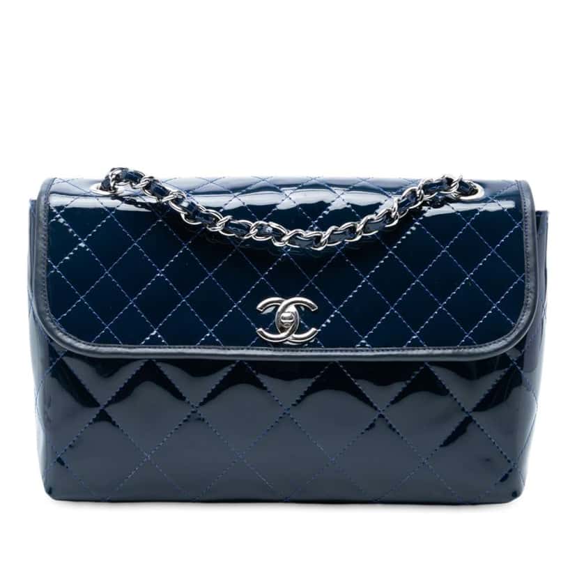 Chanel Quilted Patent In The Business Flap Blue Leather Very good condition - Front View