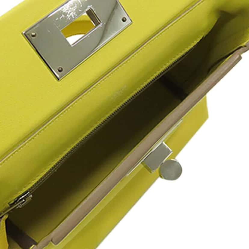 Hermès Evercolor and Swift 24/24 21 Yellow Leather Good condition - Model View