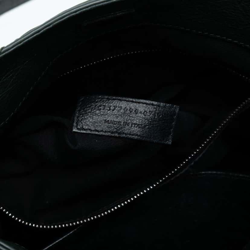 Saint Laurent Medium Crinkled Calfskin Monogram Niki Shopper Tote Green Leather Good condition - Box View