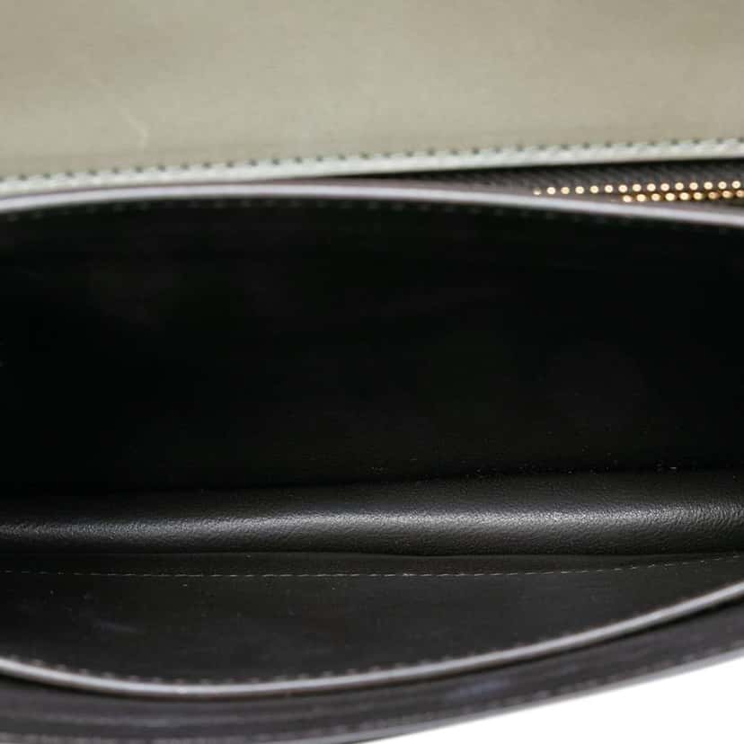 Saint Laurent Suede and Calfskin Monogram Cassandra Clasp Bag Grey Leather Good condition - Model View