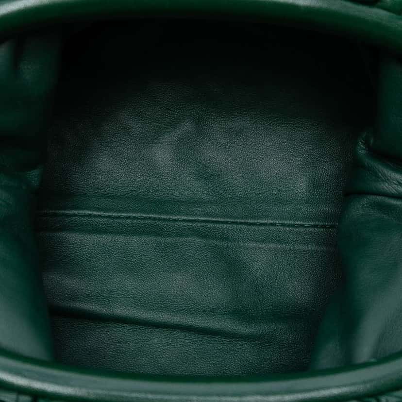 Bottega Veneta Nappa Intrecciato The Mini Pouch Crossbody Green Leather Good condition - Model View