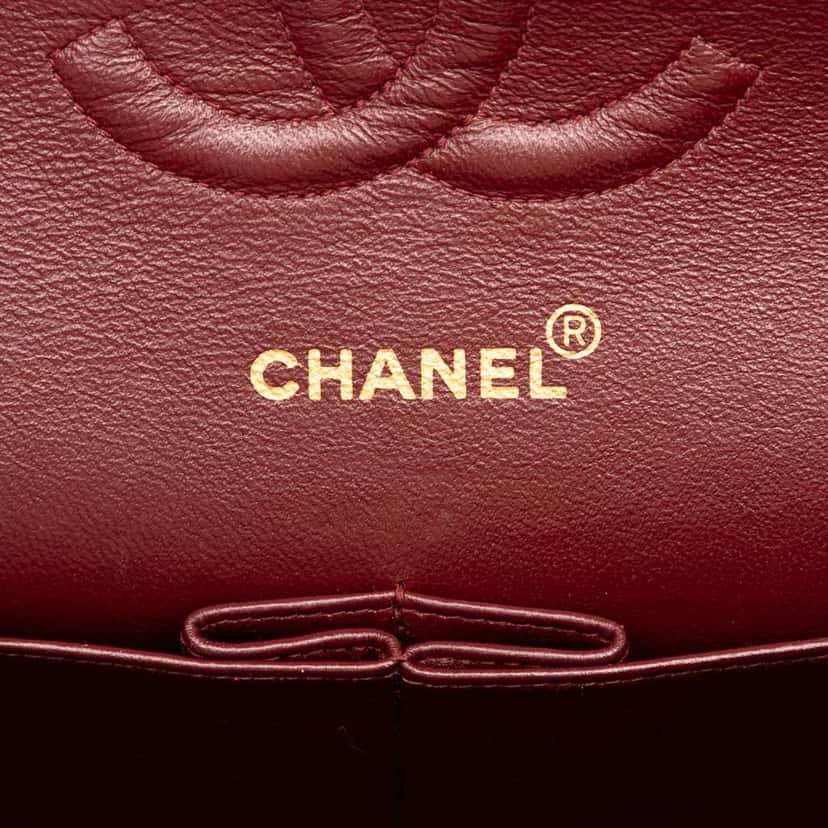 Chanel Medium Classic Lambskin Double Flap Black Leather Good condition - Box View