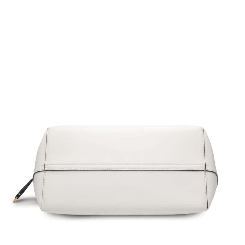 Burberry Medium Bicolor Leather Soft Pocket Satchel White Leather Good condition - Inside View