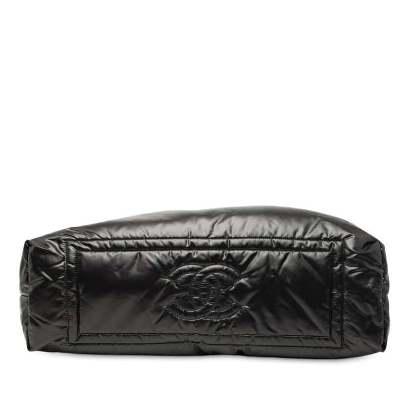 Chanel Medium Quilted Nylon Coco Cocoon Tote Black Good condition - Inside View
