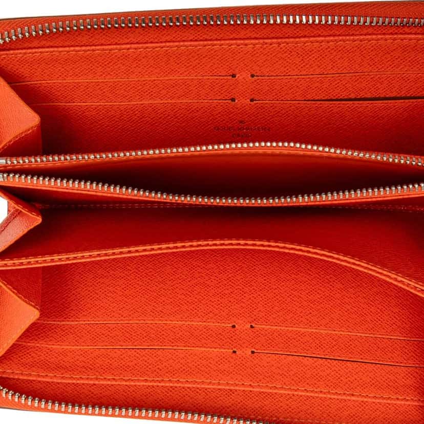 Louis Vuitton Epi Zippy Long Wallet Orange Leather Good condition - Model View
