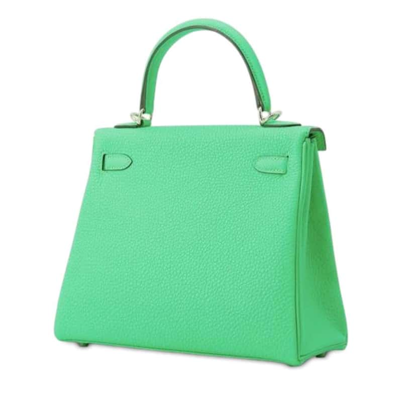 Hermès Togo Kelly II Retourne 25 Green Leather Good condition - Back View